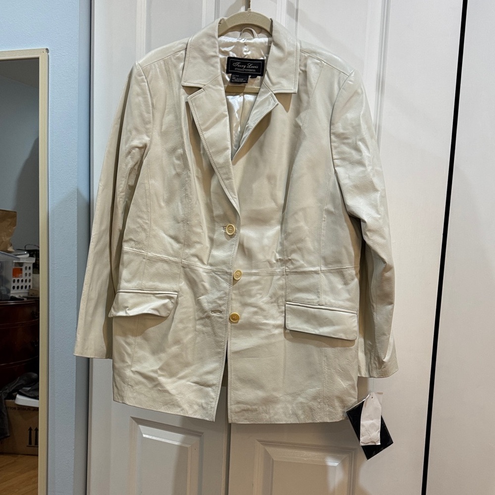 NWT Terry Lewis Classic Luxuries Cream Leather Jacket Plus size 1X